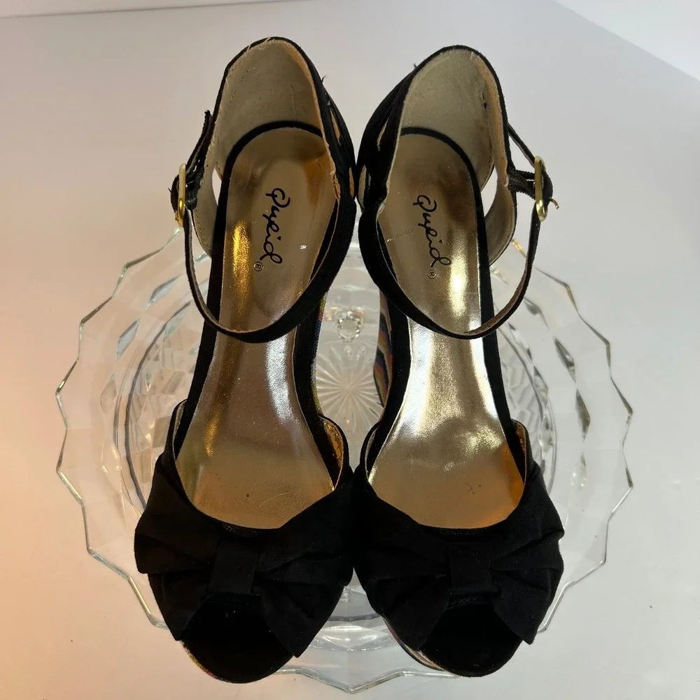 Qupid Platform Wedge Sandals Black Suede Bow Ankle Strap Multicolor‎ Zigzag